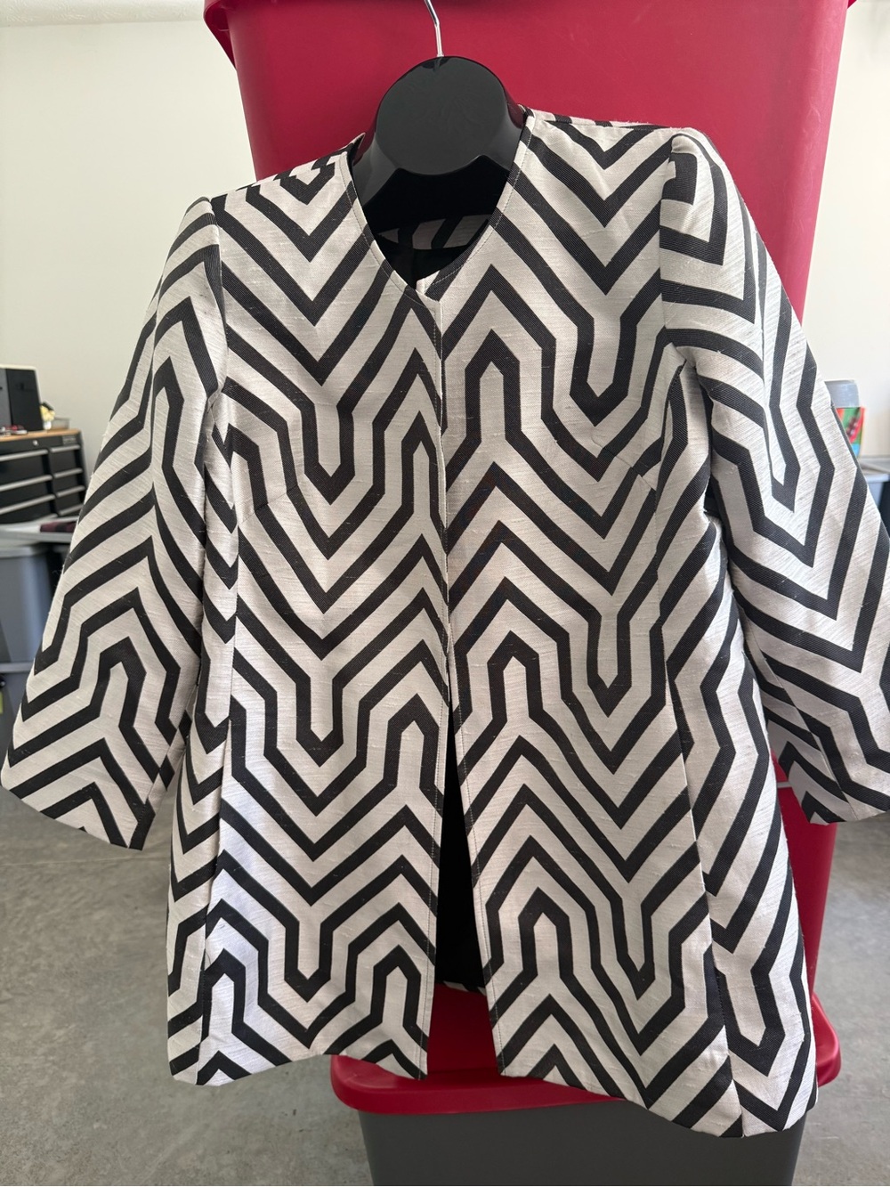 Black & White Geometric Open-Front Women's Jacket p16